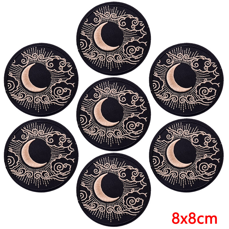 10PCS/Lot Explorer Emblem Embr - Outdoor Adventure And Travel Show 评论和价格